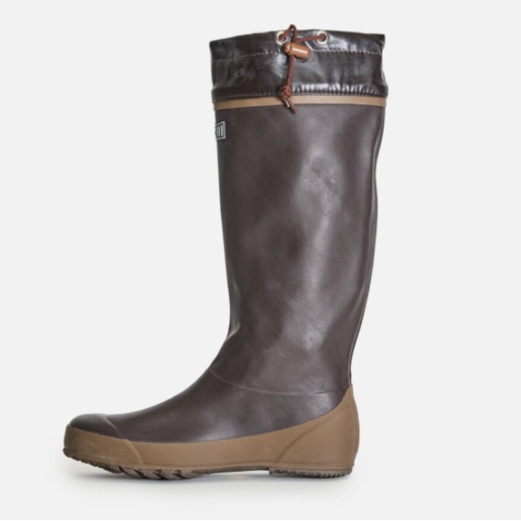 Stylish Packable Rubber Boots